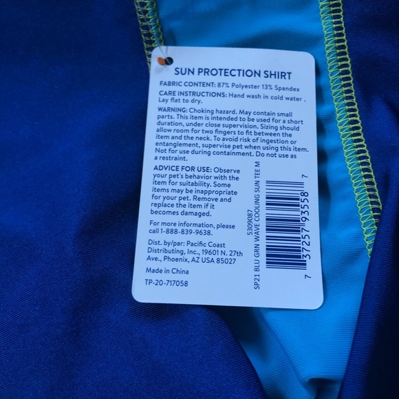 Dog sun protection swim shirt - Picture 4 of 8
